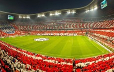 【j9九游会官网】深足8次中柱霉运当头 小克鲁伊夫今日正式执掌教鞭